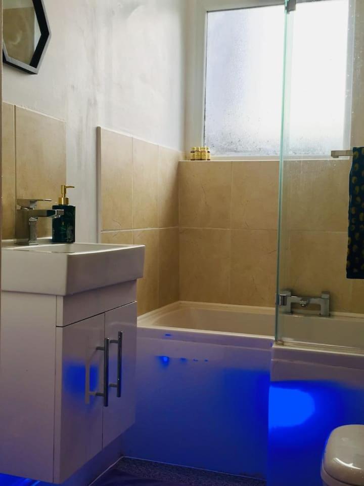 Spacious Apartment In The Heart Of St Leonards Hastings Zewnętrze zdjęcie